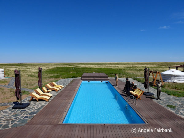 ger complex pool