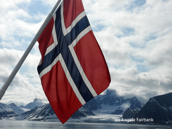 norwegian flag of the back of Fram