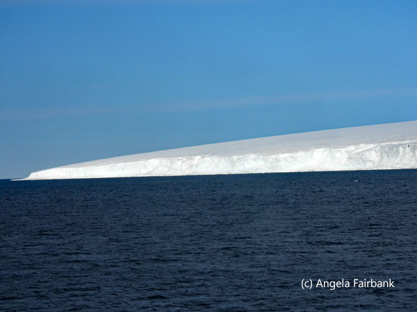 edge of island