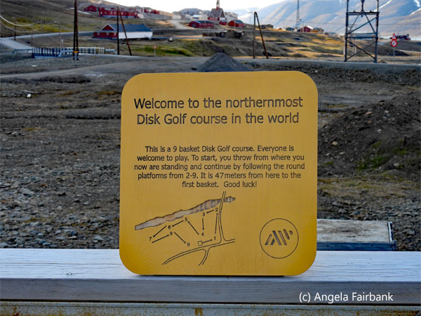 disk golf sign