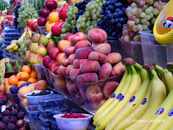 fresh fruit at green market 