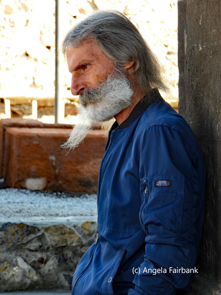 man with crazy beard 1