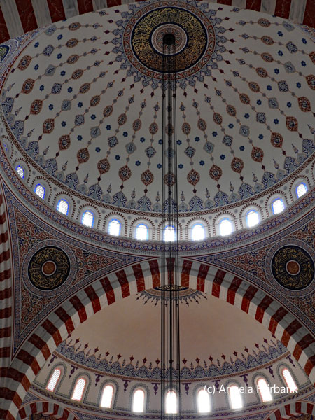 main mosque ceiling 1