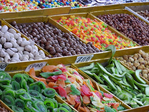 candies at market 2