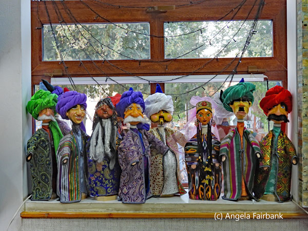 marionettes