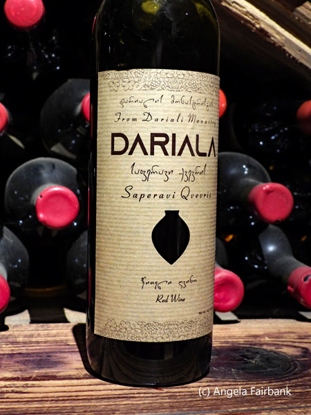 Dariala red wine bottle
