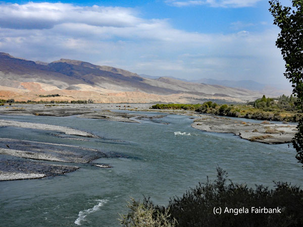 view of Zarafshan River from Gharibak Bridge 1