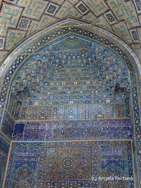Registan building detail 9