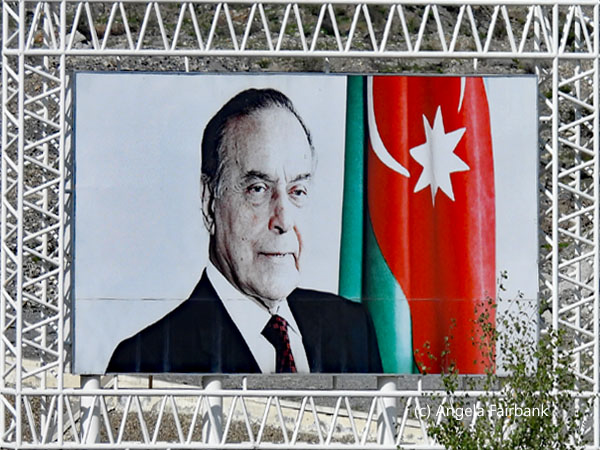 large picture on road of previous president of Azerbaijan