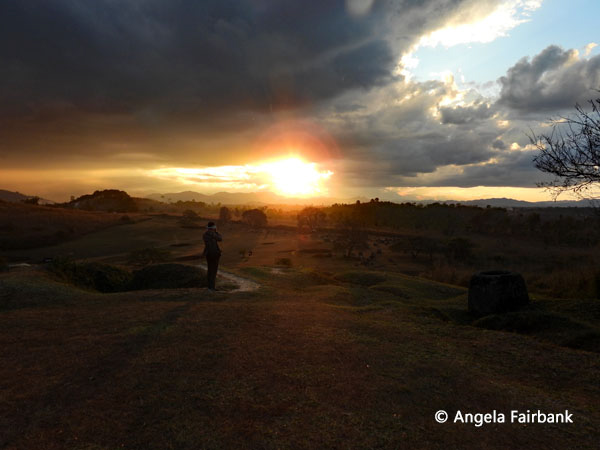 sunset at plain of jars 1
