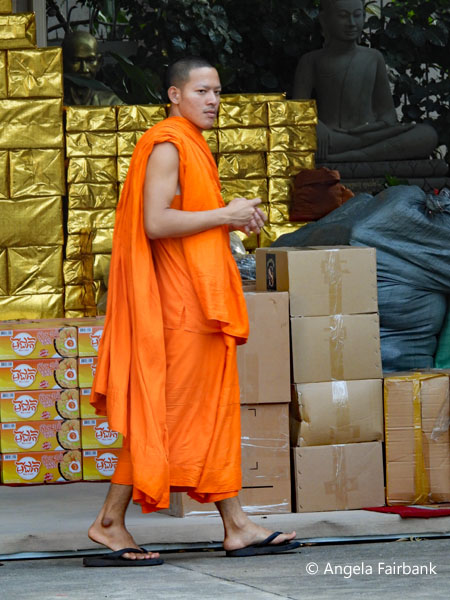 monk at wat 1