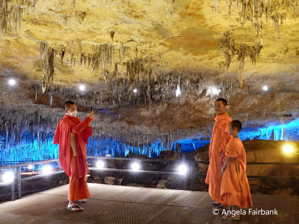 monks at Nong Thao Lake cave