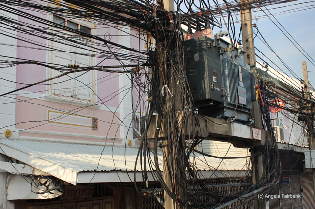 street electrical cabling