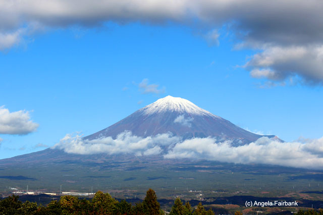 mt fuji almost clear