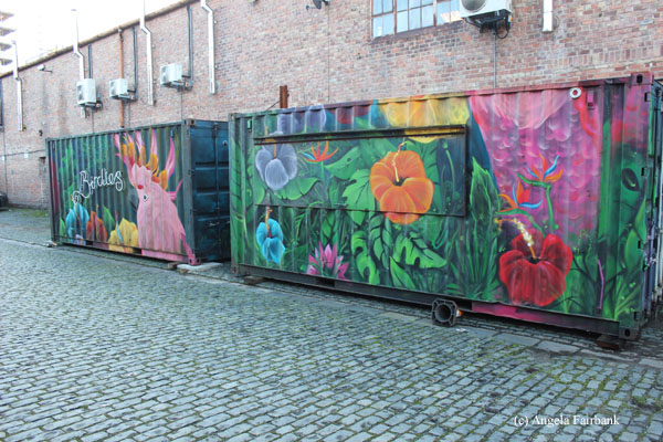 container graffiti 2