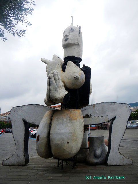 odd sculpture at port