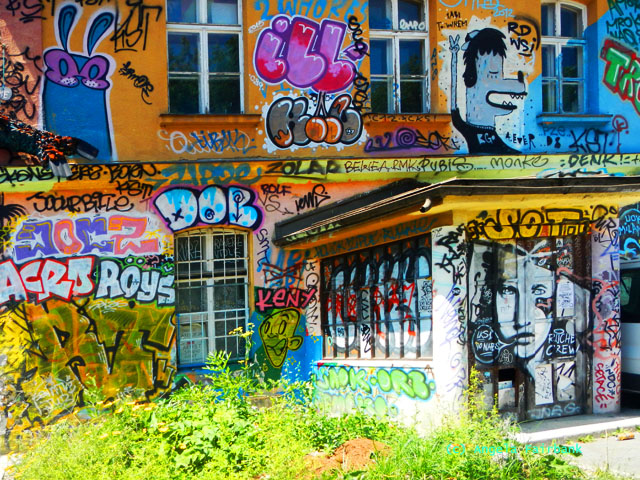 artist village-7