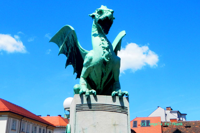 dragon bridge-2