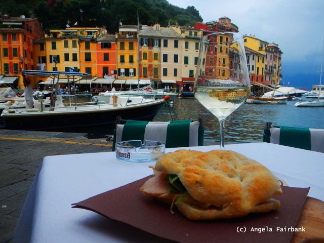 lunch and harbour