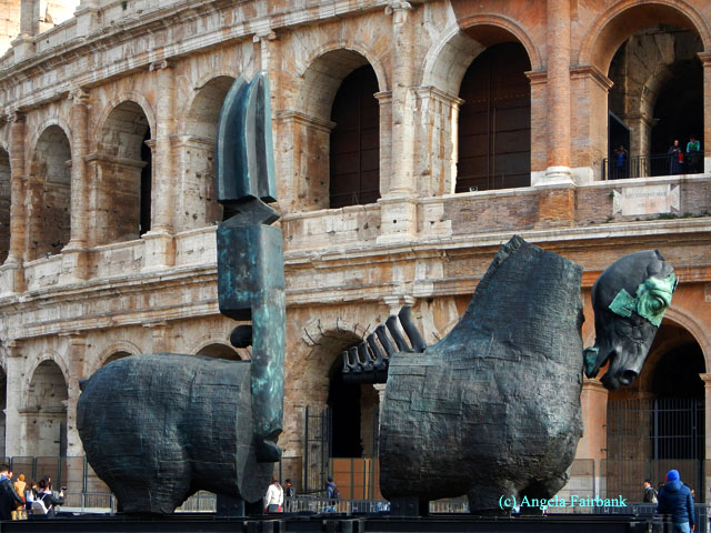 horse statue outside colliseum
