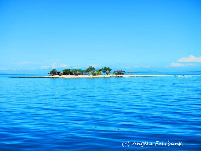 Port Denarau, Fiji, copyright Angela Fairbank