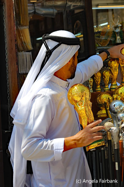 vendor with golden globes