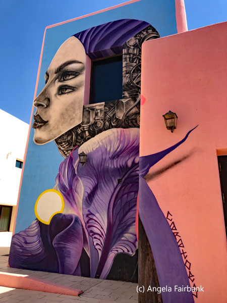 street art double eyes 1 