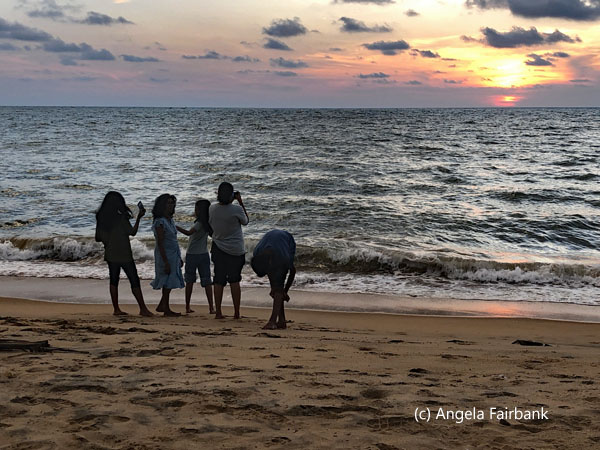 sunset with 5 children 1