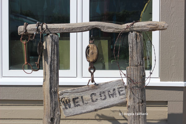 welcome sign