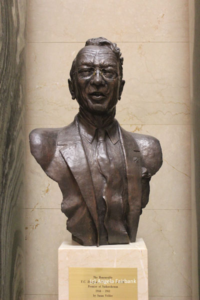 walter scott bust