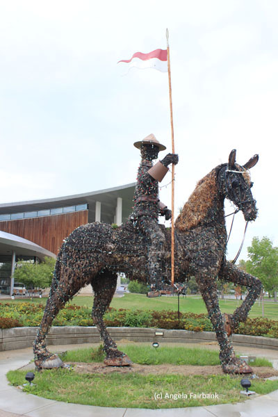 rcmp on horse statue