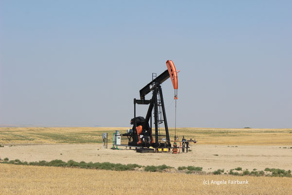oil well