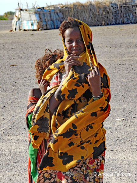 2 Afar girls 3