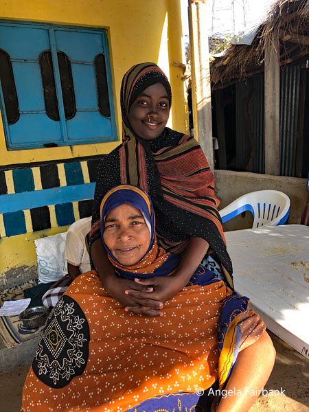 mother and daughter 2