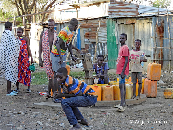 scene at well in market