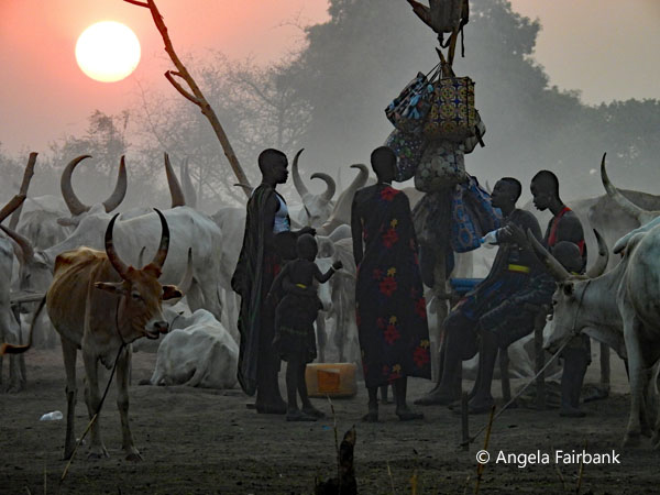 mundari camp scene 126
