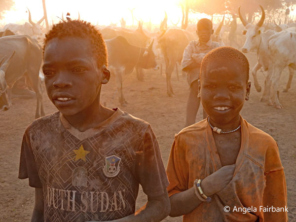 mundari camp scene 27