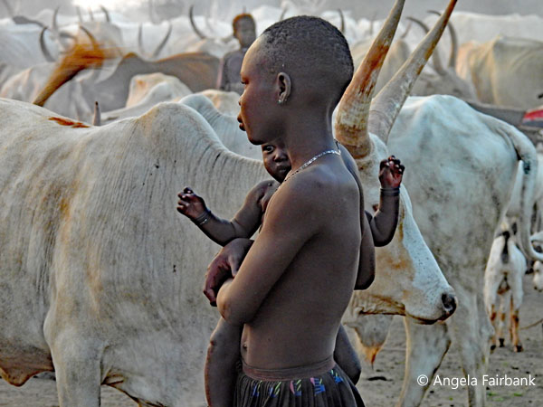 mundari camp scene 42