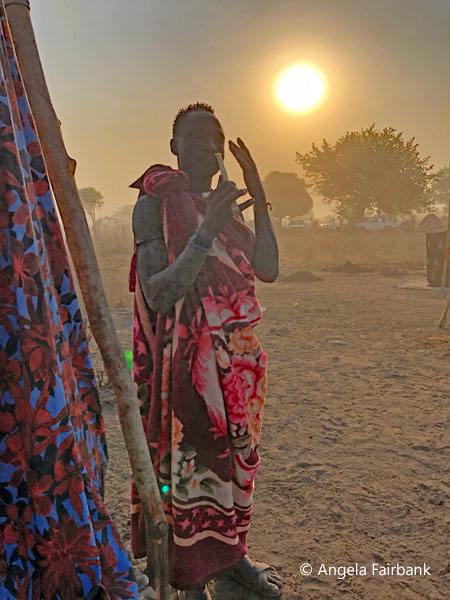 mundari camp scene 74