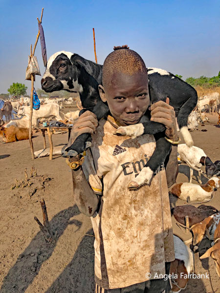 mundari camp scene 77