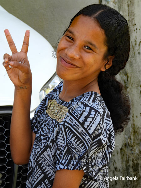 girl outside museum