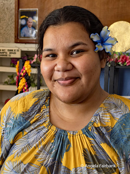 Dolores Nauru post mistress