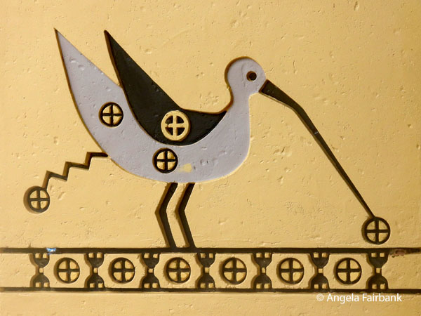bird design on government building