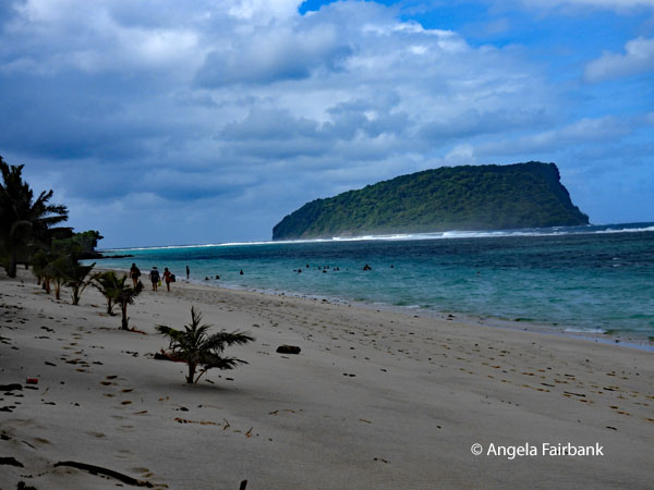 Lalamanu Beach