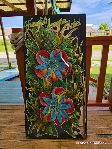 floral art at the hotel 1