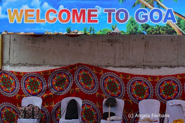 welcome to goa sign
