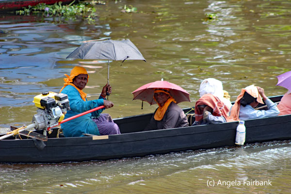 5 people in boat
