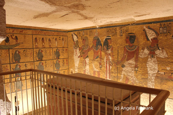 Tut coffins