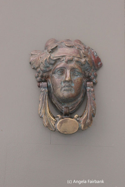 head as door knocker