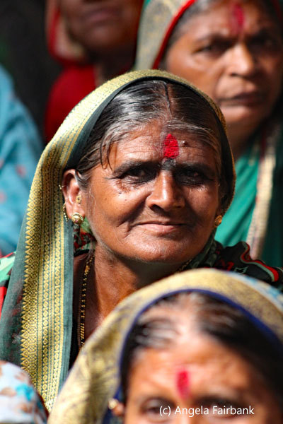 woman with large red tika